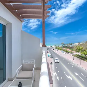 Walk Boutique Jumeirah 3* Dubai
